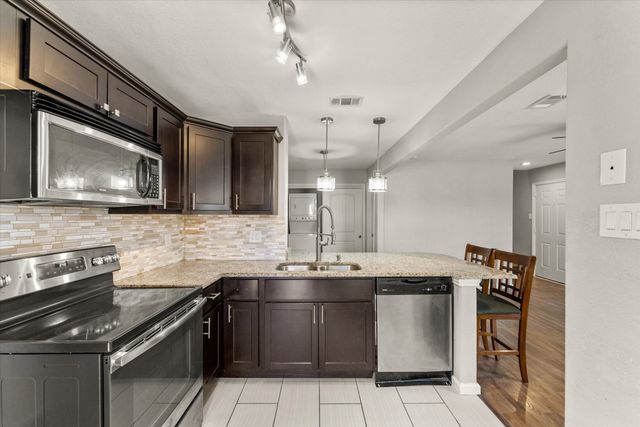 336 Melrose Drive 19D, Richardson, TX 75080