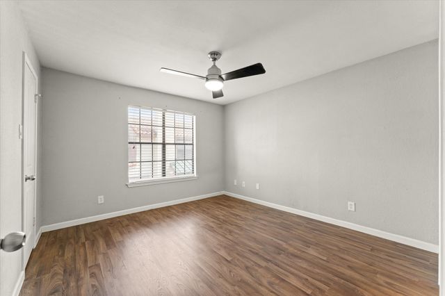 336 Melrose Drive 19D, Richardson, TX 75080