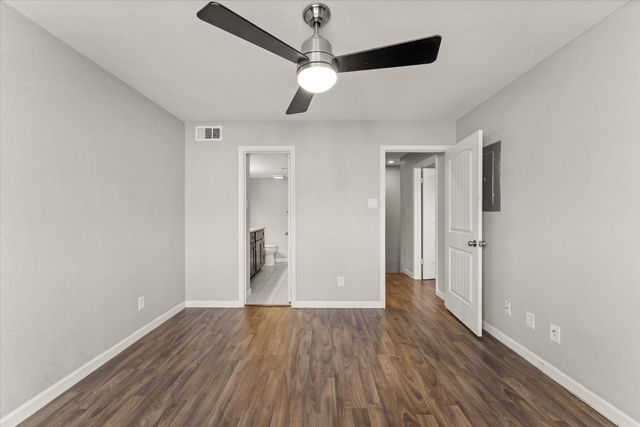 336 Melrose Drive 19D, Richardson, TX 75080