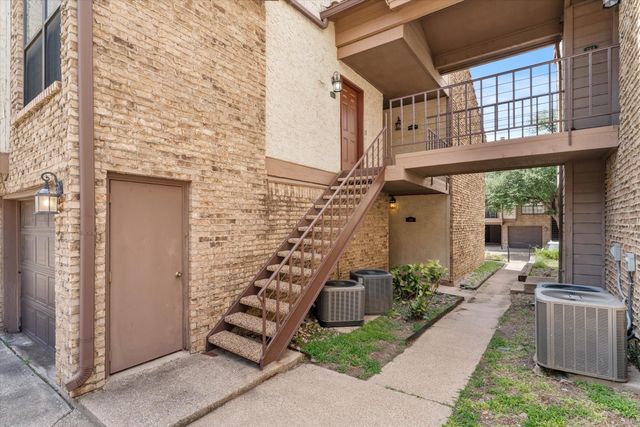 336 Melrose Drive 19D, Richardson, TX 75080