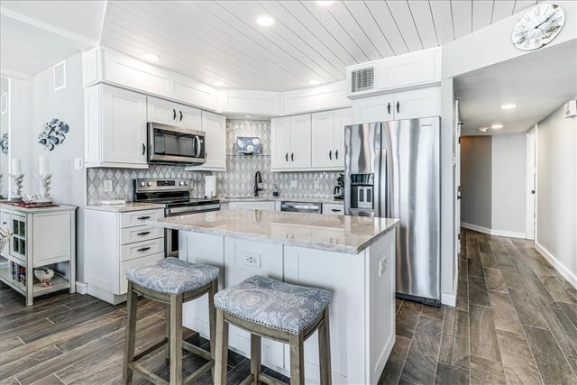 6745 Seacomber Dr 504, Port Aransas, TX 78373