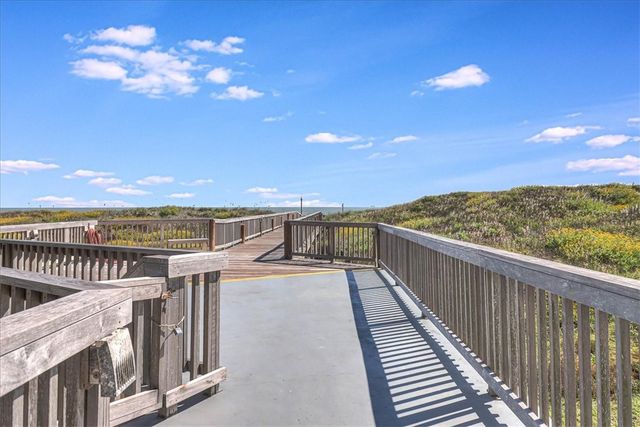 6745 Seacomber Dr 504, Port Aransas, TX 78373