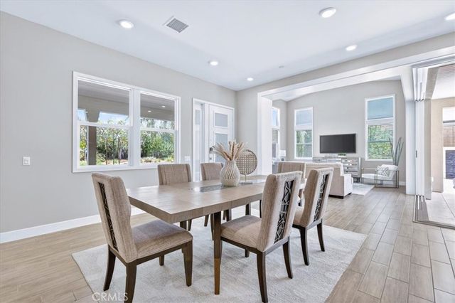 168 Crossover, Irvine, CA 92618