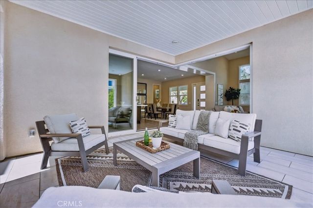 168 Crossover, Irvine, CA 92618