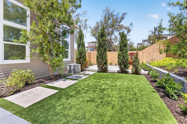 168 Crossover, Irvine, CA 92618