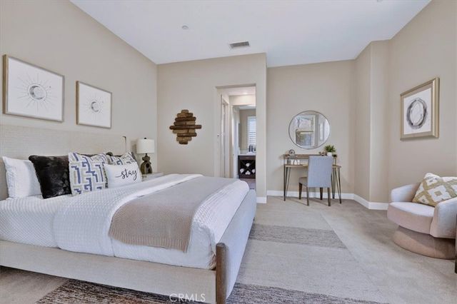 168 Crossover, Irvine, CA 92618