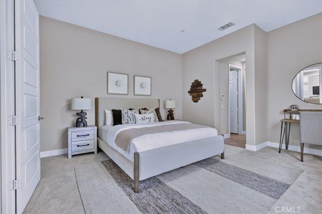 168 Crossover, Irvine, CA 92618