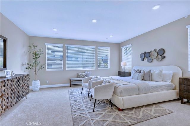 168 Crossover, Irvine, CA 92618