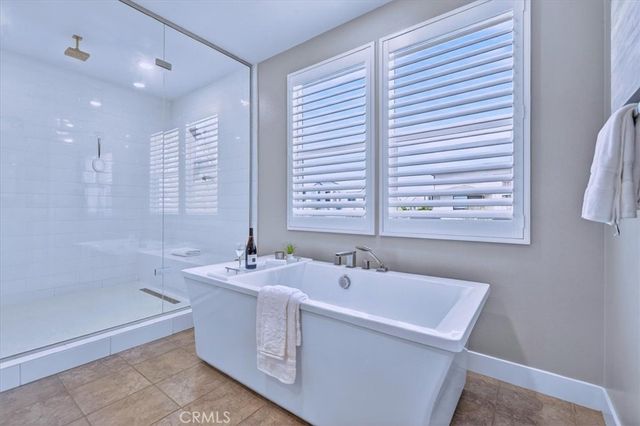 168 Crossover, Irvine, CA 92618