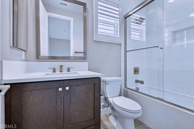 168 Crossover, Irvine, CA 92618