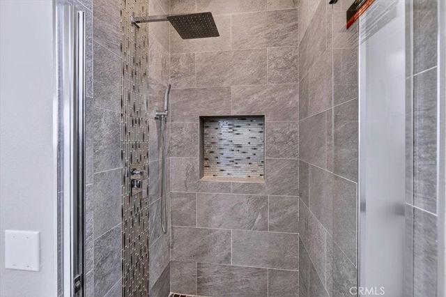 168 Crossover, Irvine, CA 92618