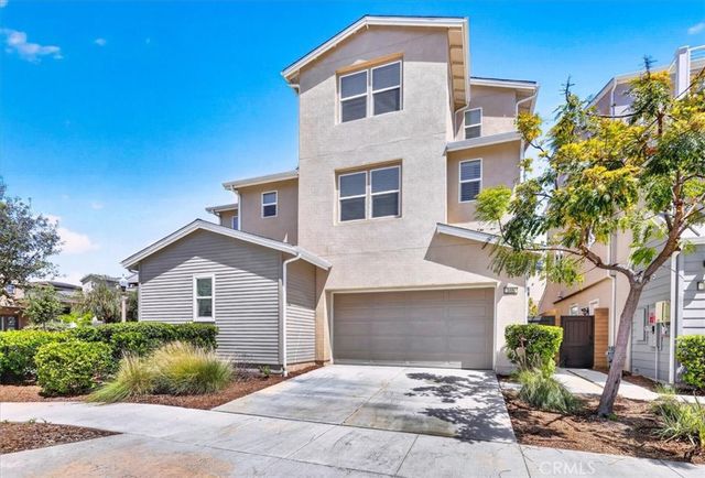 168 Crossover, Irvine, CA 92618