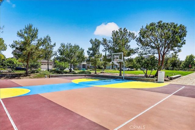 168 Crossover, Irvine, CA 92618