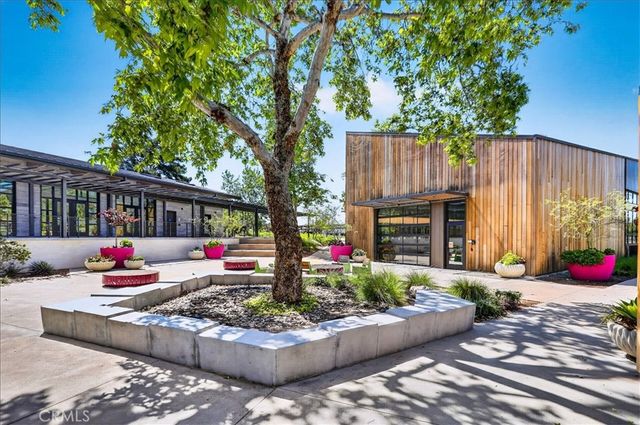 168 Crossover, Irvine, CA 92618