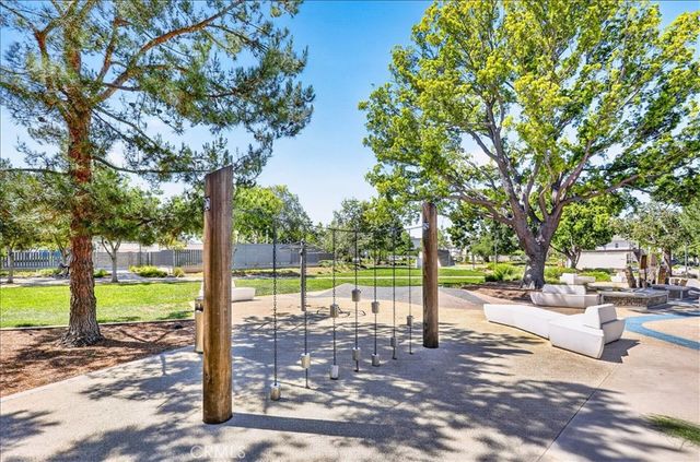 168 Crossover, Irvine, CA 92618