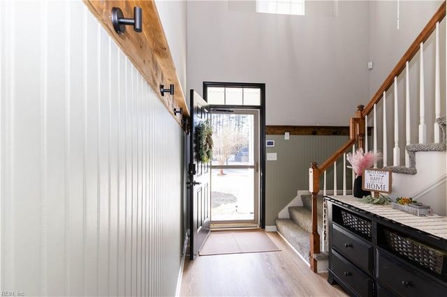 8155 Billings CT, Hayes, VA 23072