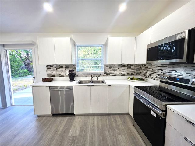 490 13th Lane SW, Vero Beach, FL 32962