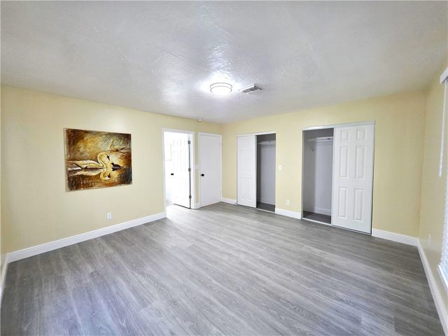 490 13th Lane SW, Vero Beach, FL 32962