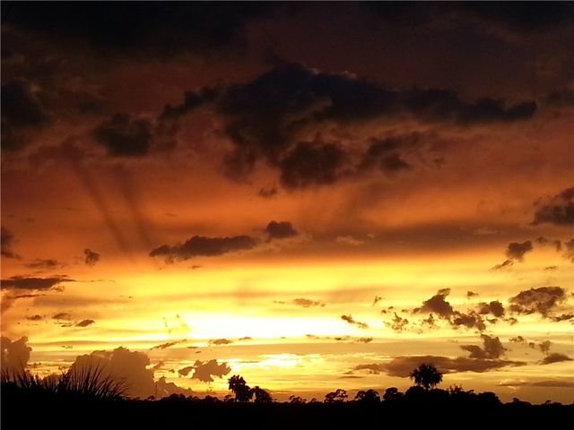 490 13th Lane SW, Vero Beach, FL 32962