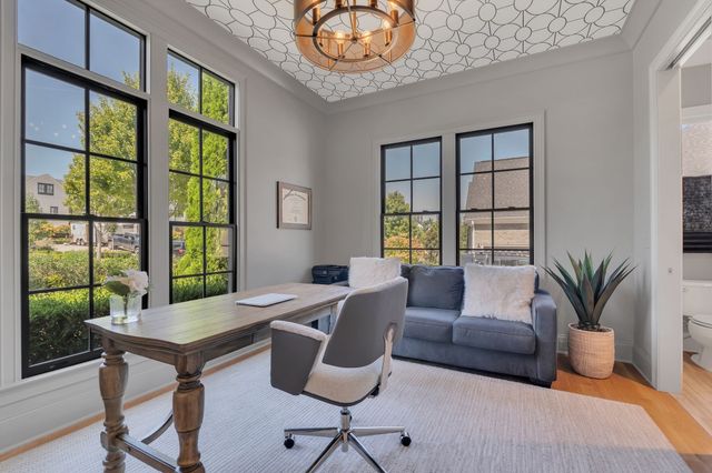 7045 Lanceleaf Dr, College Grove, TN 37046