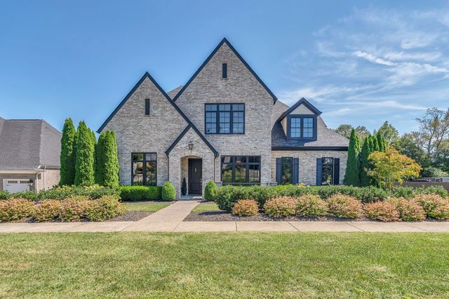 7045 Lanceleaf Dr, College Grove, TN 37046