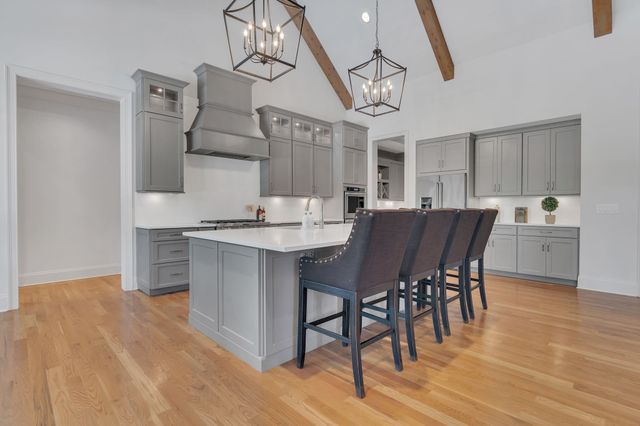 7045 Lanceleaf Dr, College Grove, TN 37046