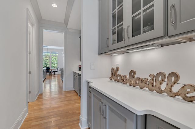 7045 Lanceleaf Dr, College Grove, TN 37046