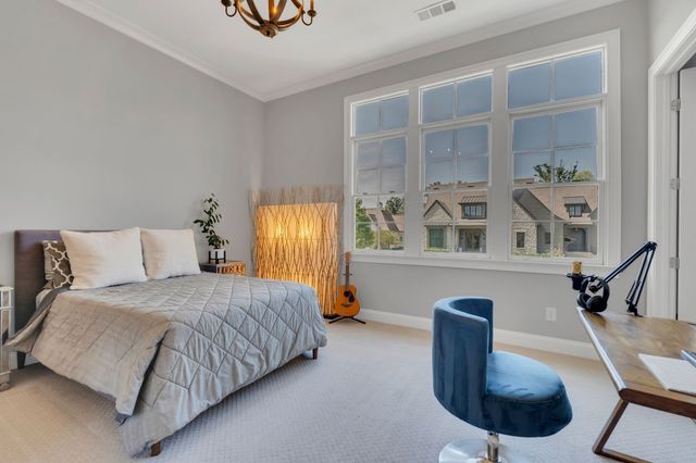 7045 Lanceleaf Dr, College Grove, TN 37046