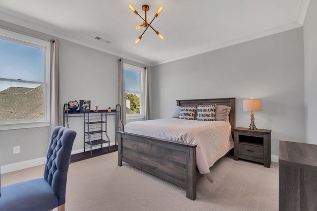 7045 Lanceleaf Dr, College Grove, TN 37046