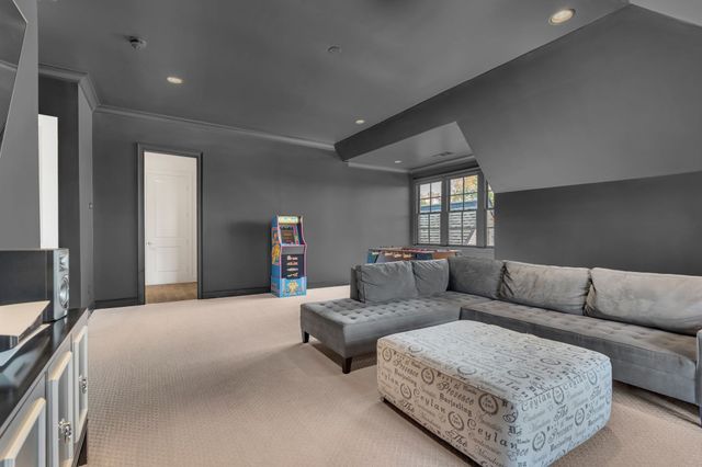 7045 Lanceleaf Dr, College Grove, TN 37046