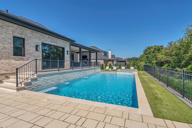 7045 Lanceleaf Dr, College Grove, TN 37046