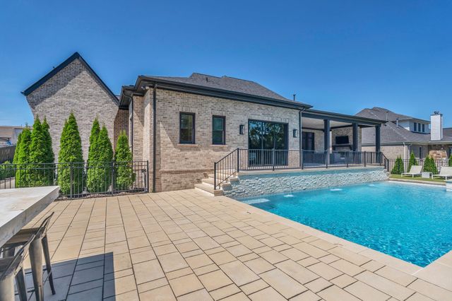 7045 Lanceleaf Dr, College Grove, TN 37046