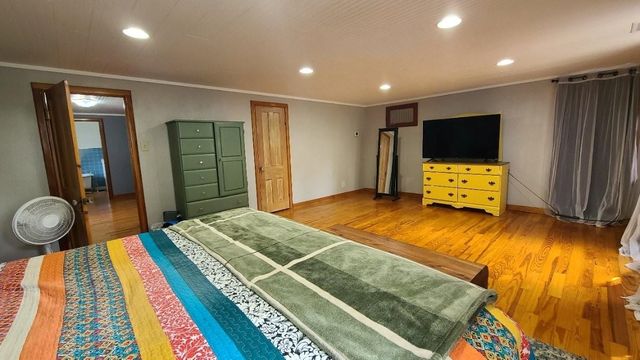 318 N Poplar St, Wellington, KS 67152