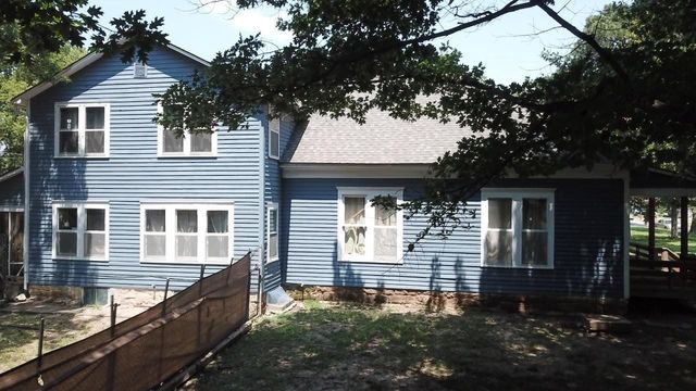 318 N Poplar St, Wellington, KS 67152