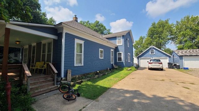 318 N Poplar St, Wellington, KS 67152