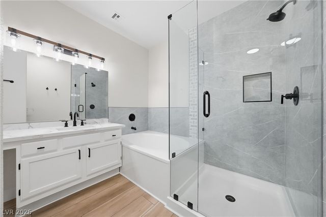 8725 Red Rio Drive 203, Las Vegas, NV 89128