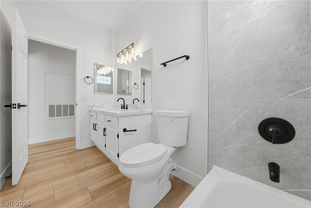 8725 Red Rio Drive 203, Las Vegas, NV 89128