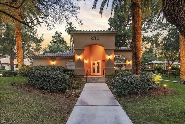 8725 Red Rio Drive 203, Las Vegas, NV 89128