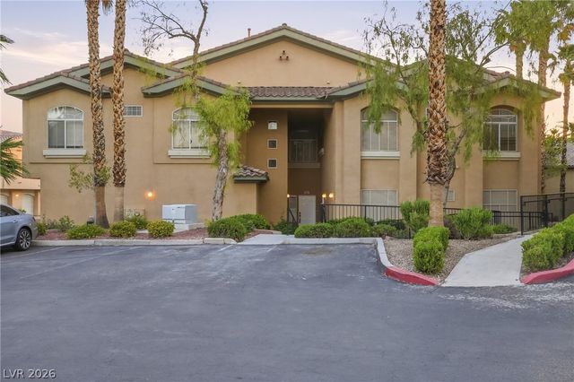 8725 Red Rio Drive 203, Las Vegas, NV 89128