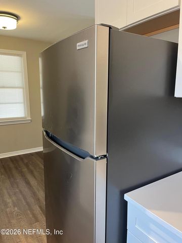 10234 ELMHURST Drive, Jacksonville, FL 32218