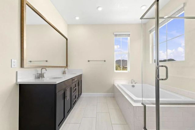 27717 Heritage Lane, Valley Center, CA 92082
