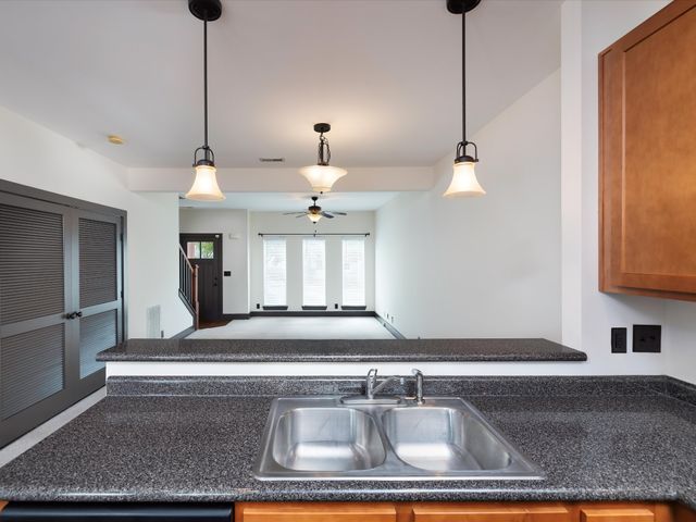 3716 Lausanne Dr Unit 222, Nashville, TN 37211