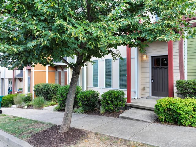 3716 Lausanne Dr Unit 222, Nashville, TN 37211