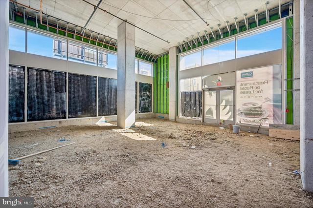 312 N 10TH ST, Philadelphia, PA 19107