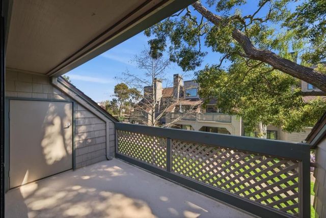 32 Cove Lane, Redwood City, CA 94065