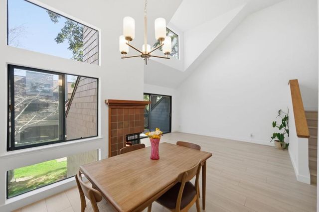 32 Cove Lane, Redwood City, CA 94065