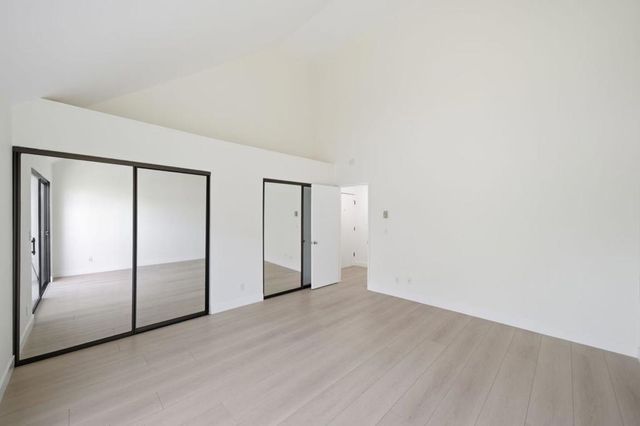 32 Cove Lane, Redwood City, CA 94065