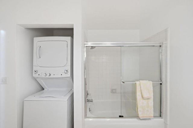 32 Cove Lane, Redwood City, CA 94065