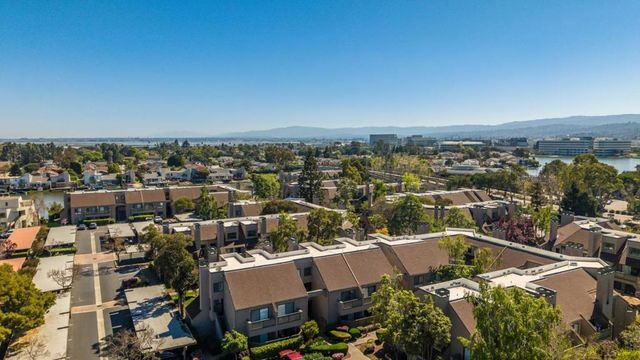 32 Cove Lane, Redwood City, CA 94065