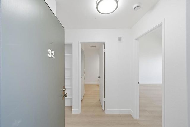 32 Cove Lane, Redwood City, CA 94065